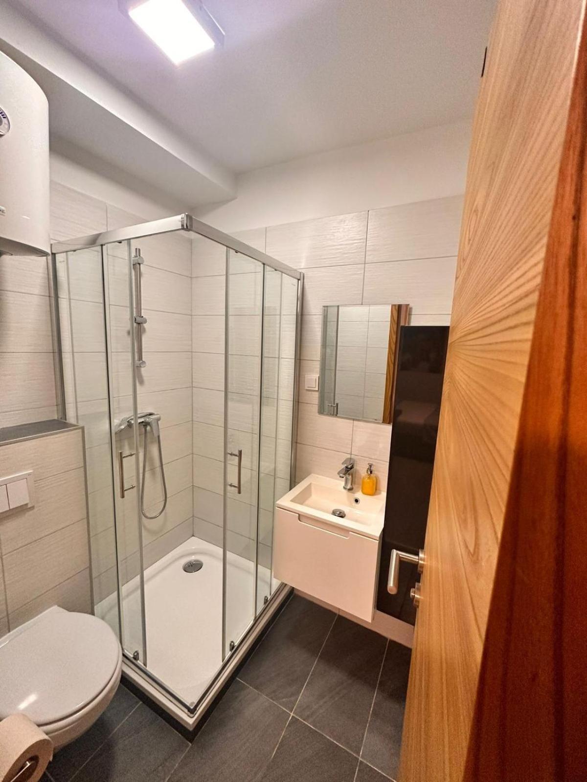 Old City Inn *** Pula Ngoại thất bức ảnh