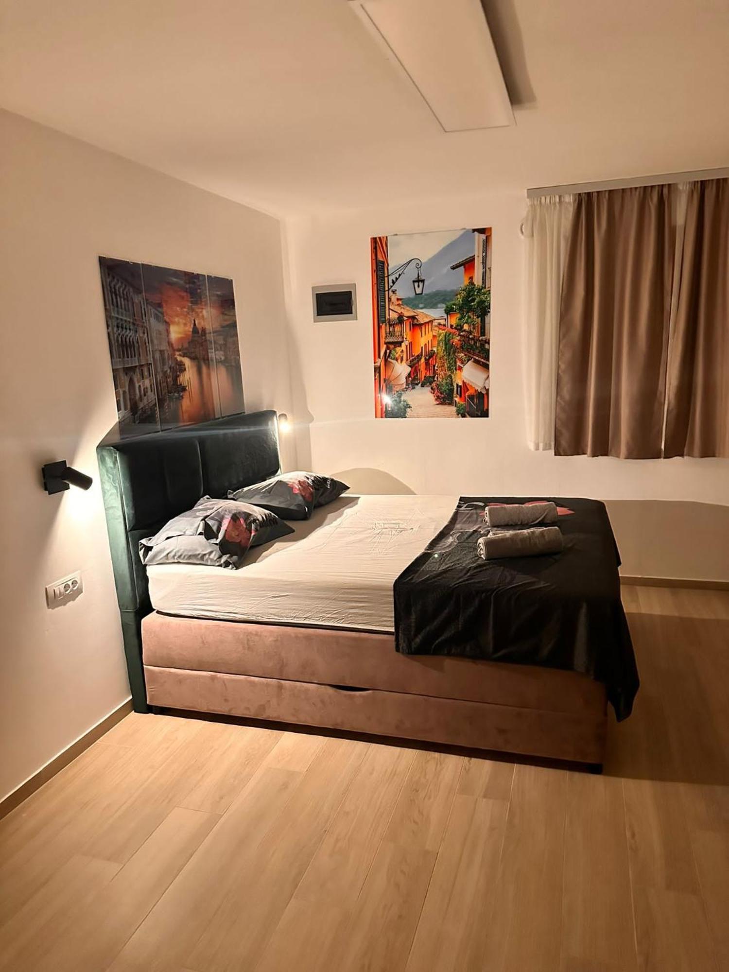 Old City Inn *** Pula Ngoại thất bức ảnh
